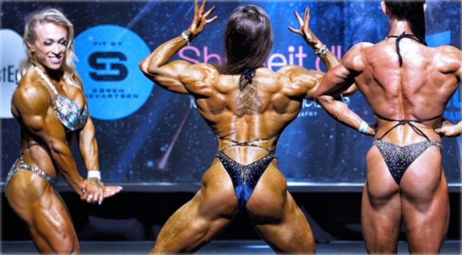 Poses semirrelajadas de Women’s Physique