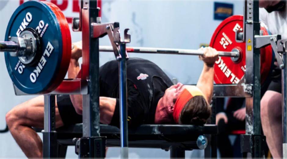 Powerlifting press de banca